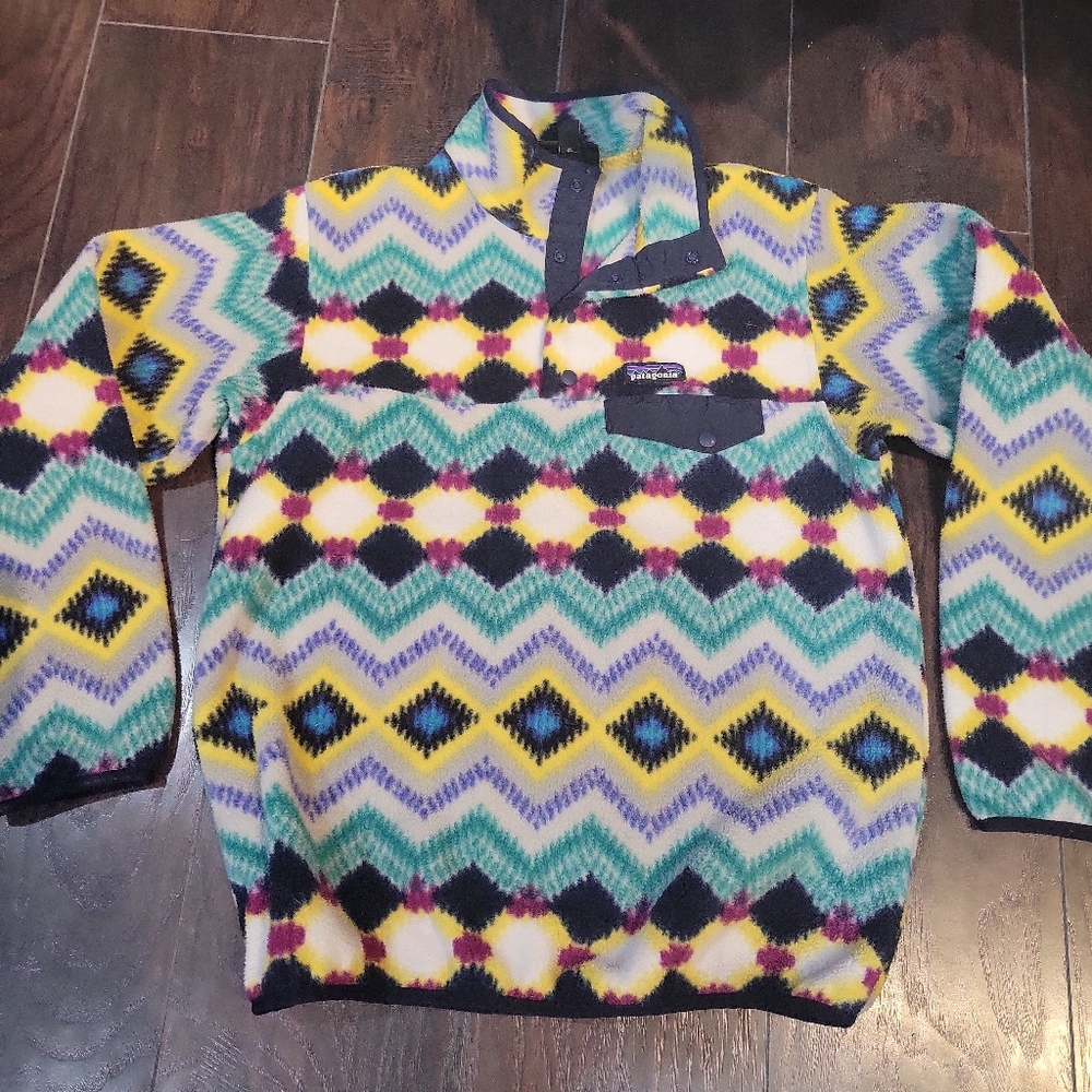 Patagonia Synchilla button up Medium Aztec Geometric WW2